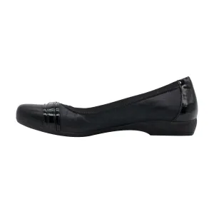 Clarks Kinzie Ballerinas Leather Black Colour For Women