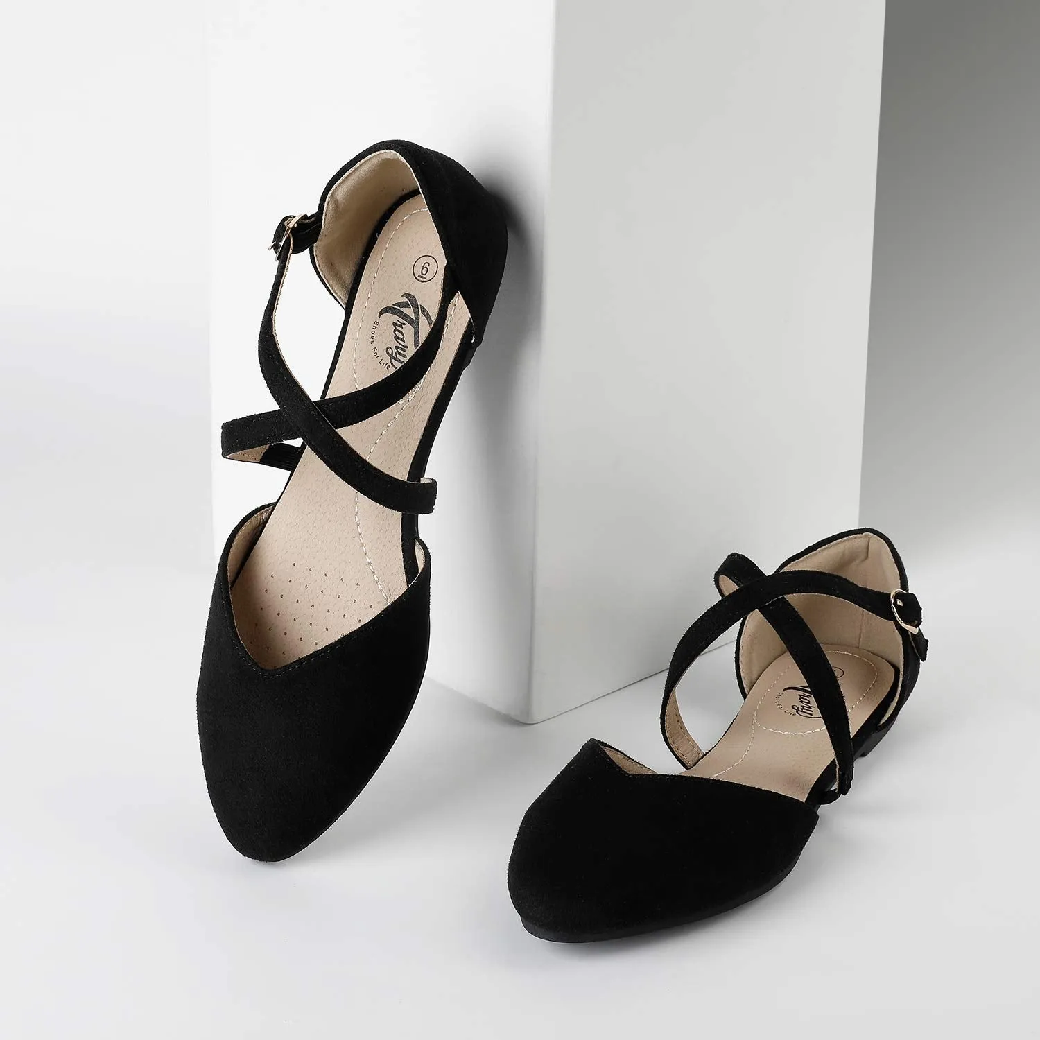 Criss Cross Strap Ballet Flat