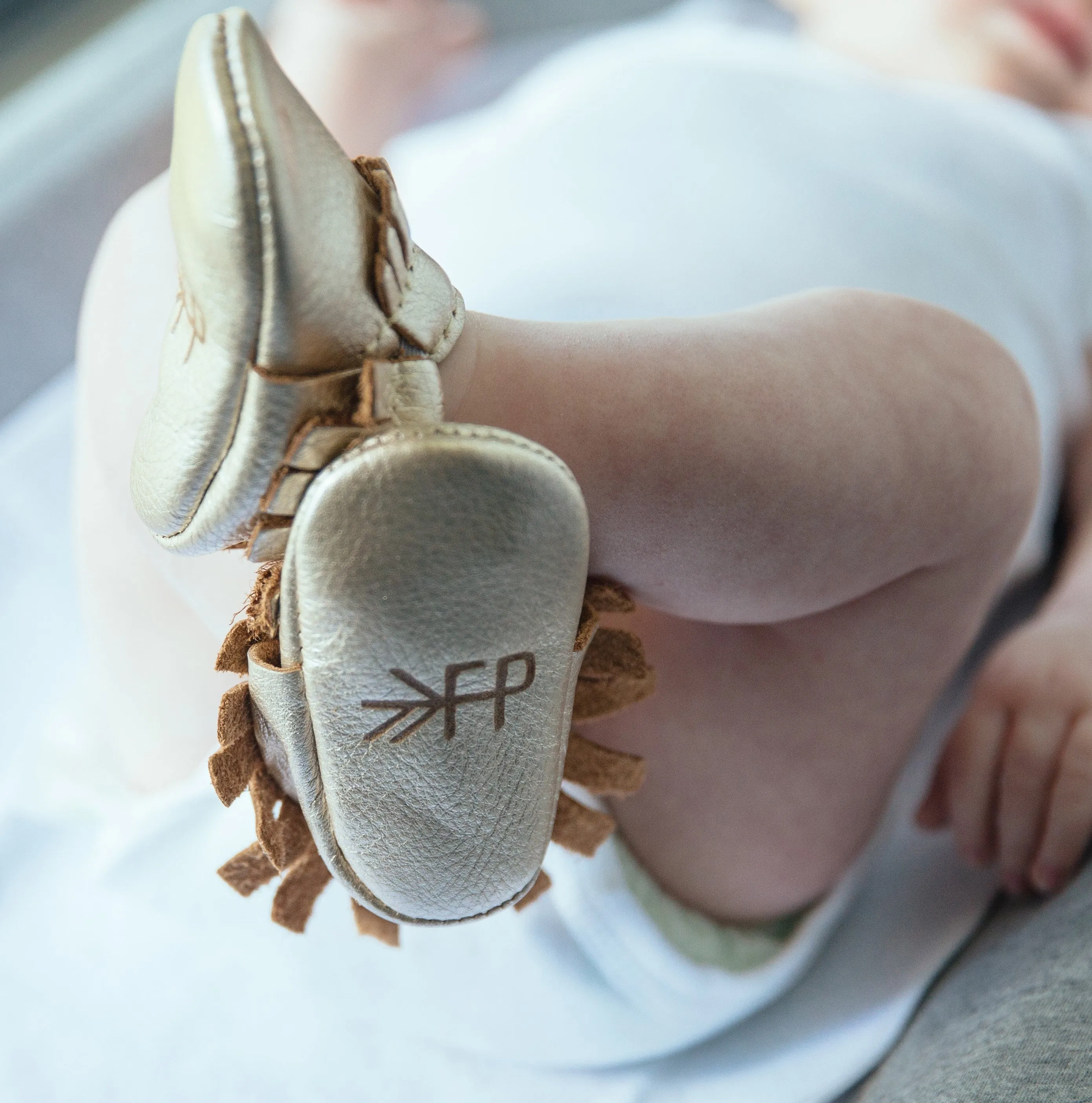 Freshly Picked Newborn Platinum Soft Sole Moccasins