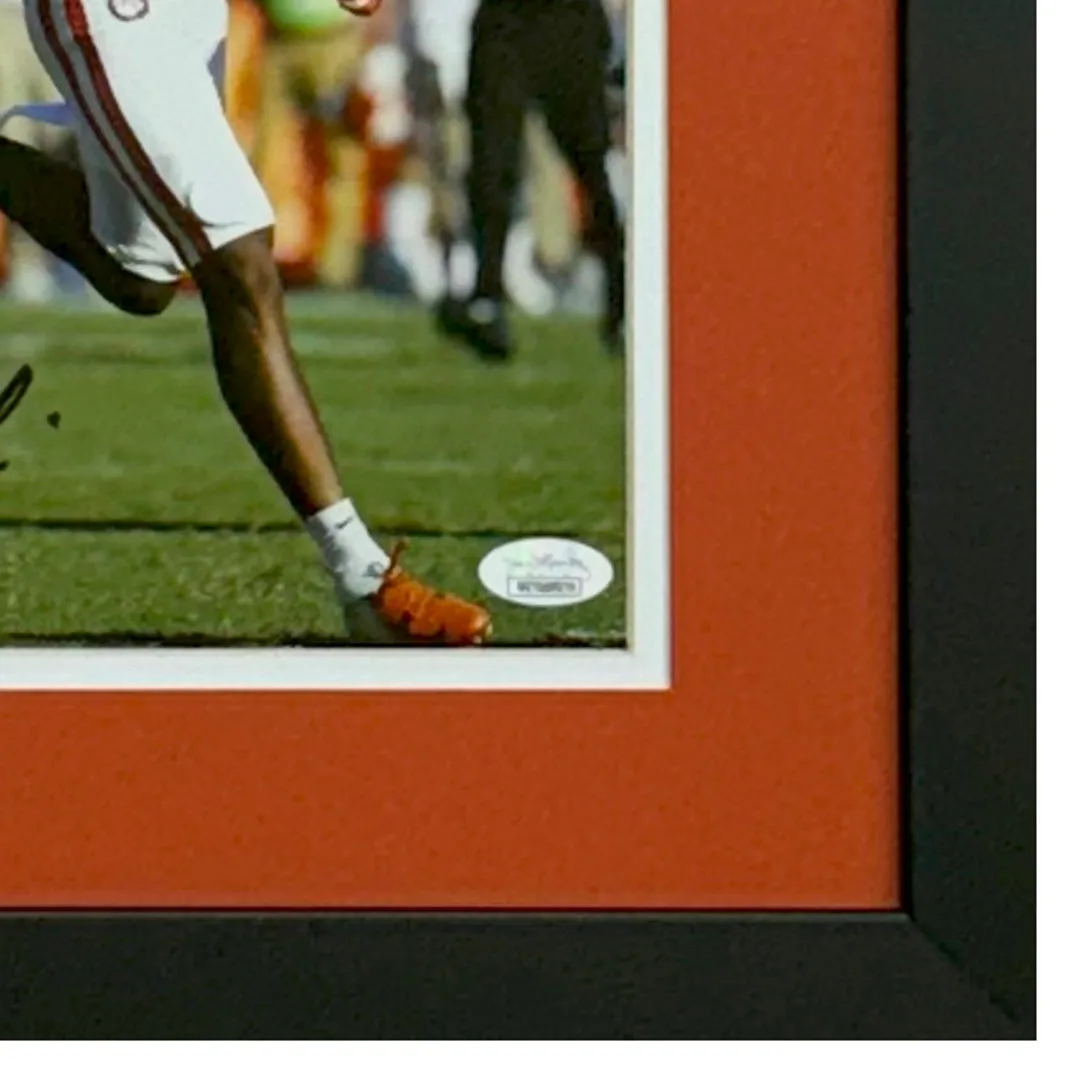 Isaiah Simmons Signed Clemson Tigers Framed 8x10 Photo