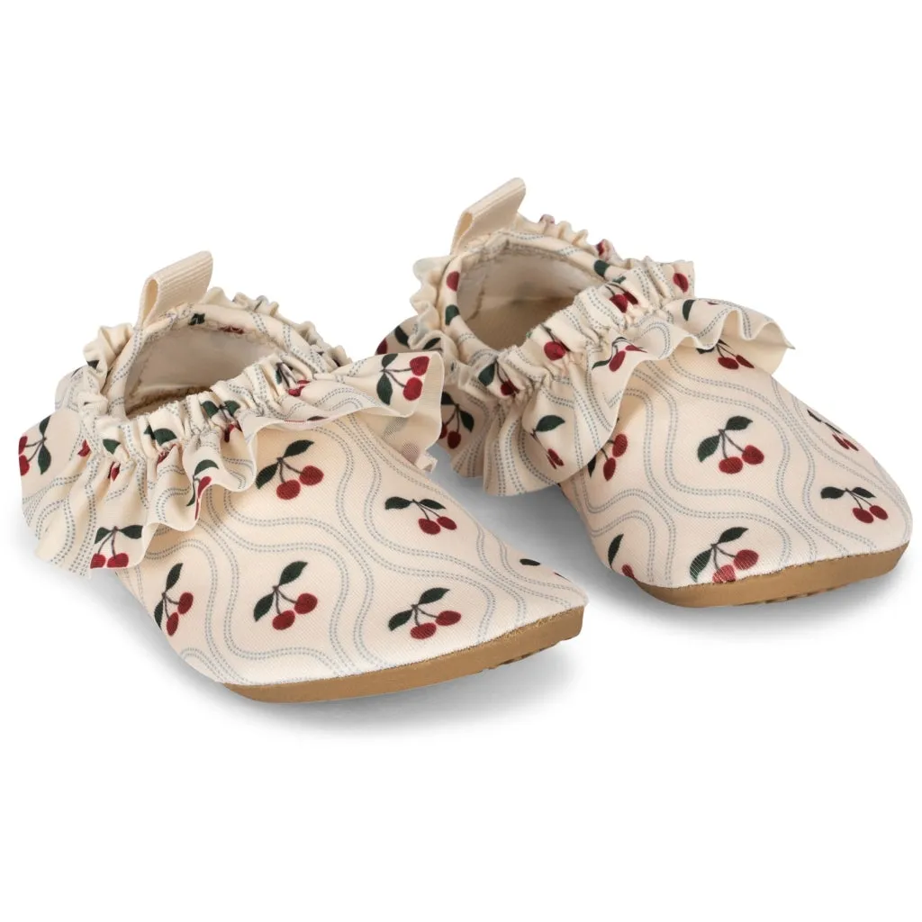 Konges Sløjd Manuca Swimming Shoes | Cherry Motif