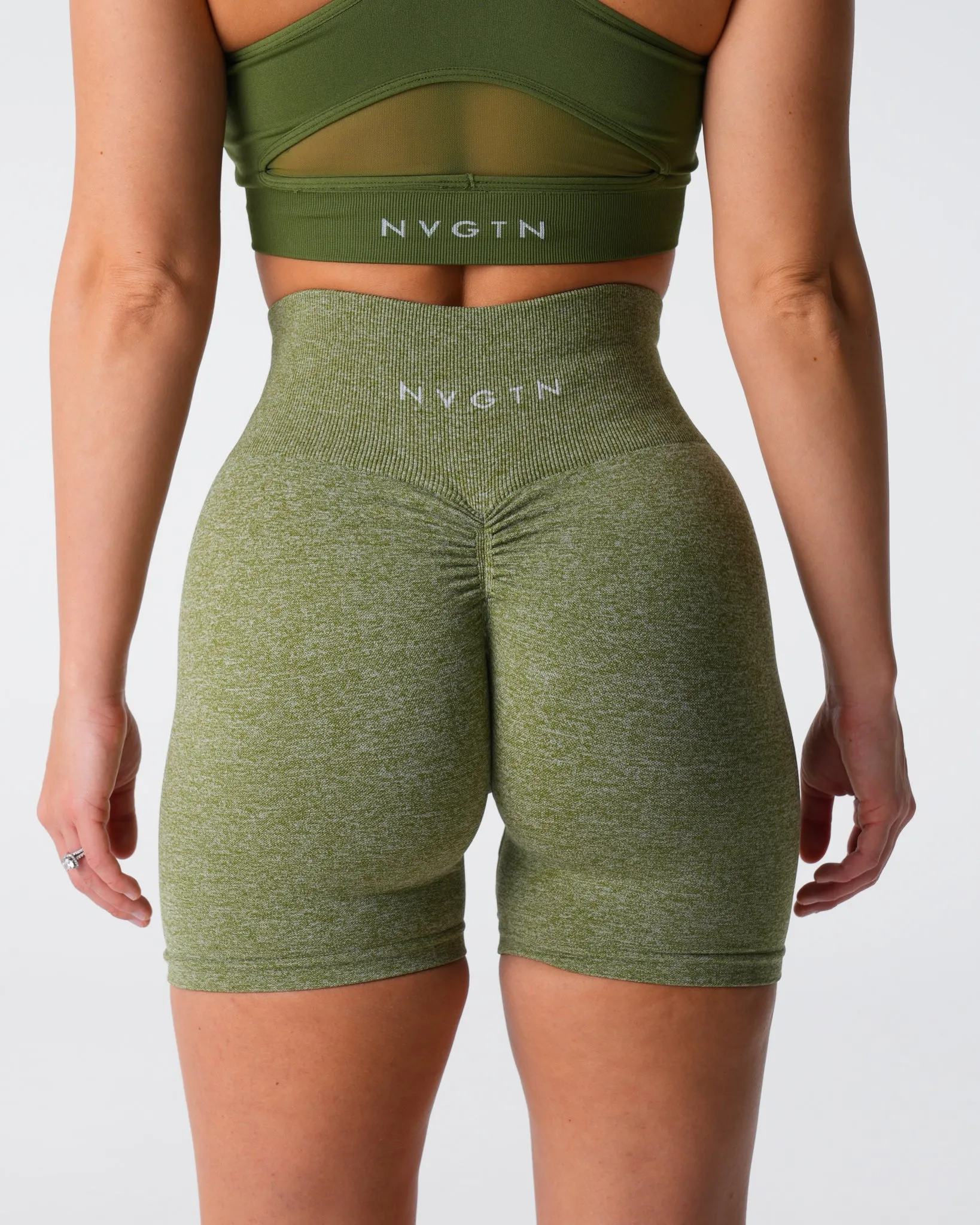 Meadow Scrunch Seamless Shorts