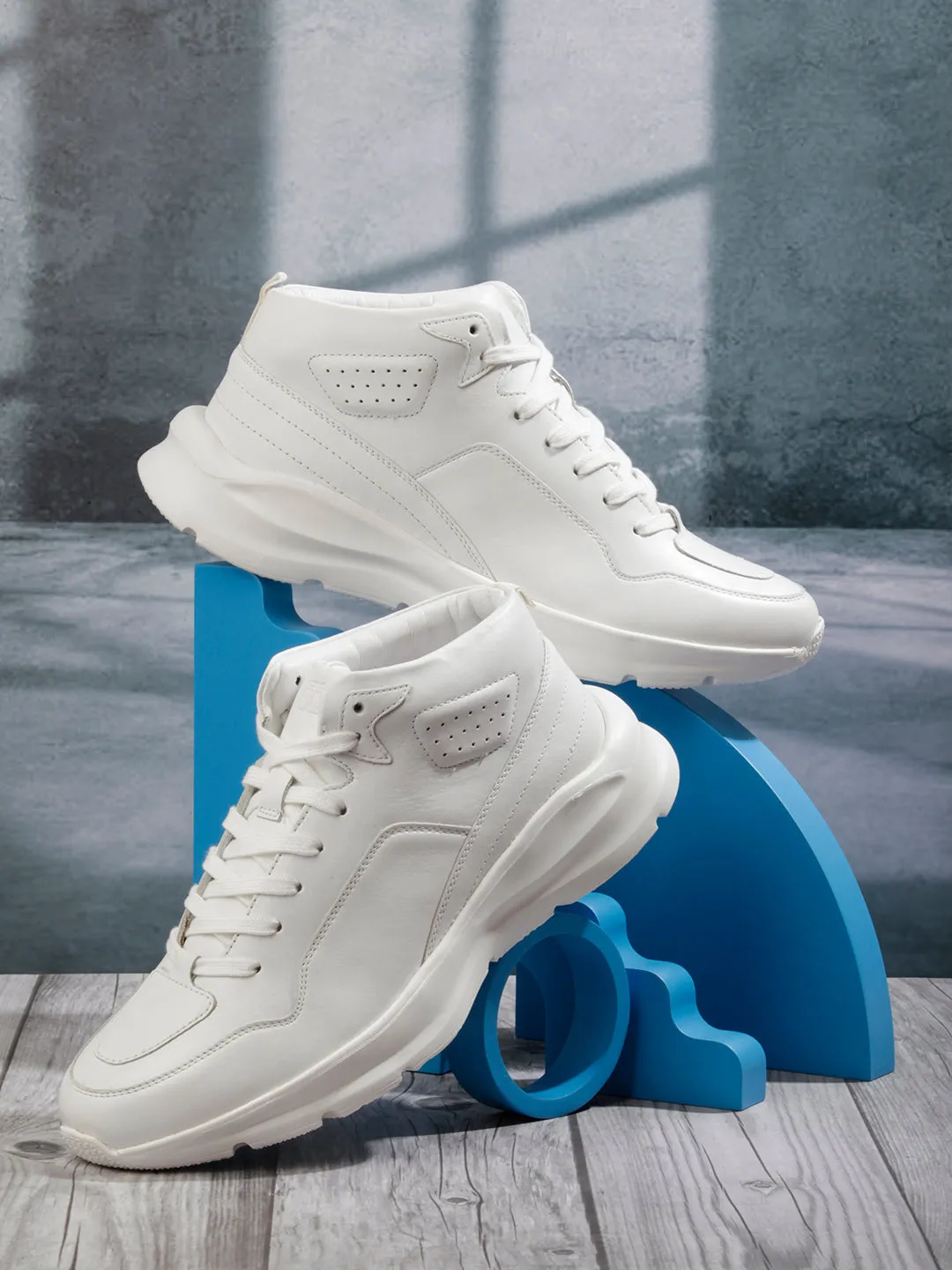 Men White Leather Sneaker (ID3093)