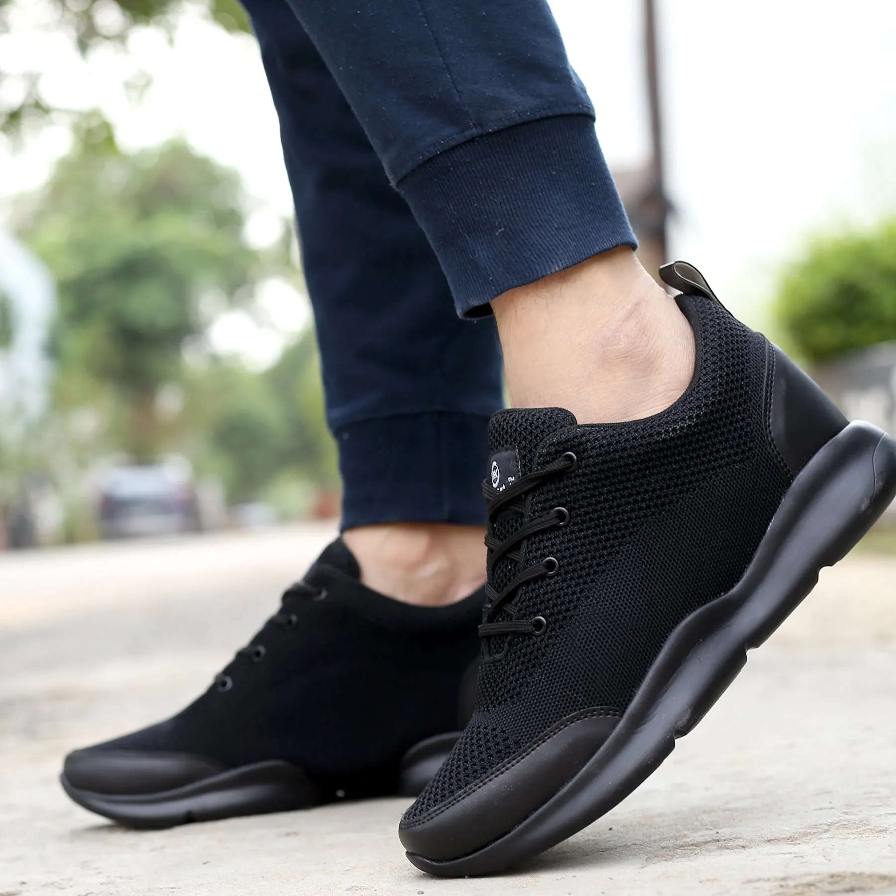 Men's New Stylish Casual Sports Lace-Up Shoes