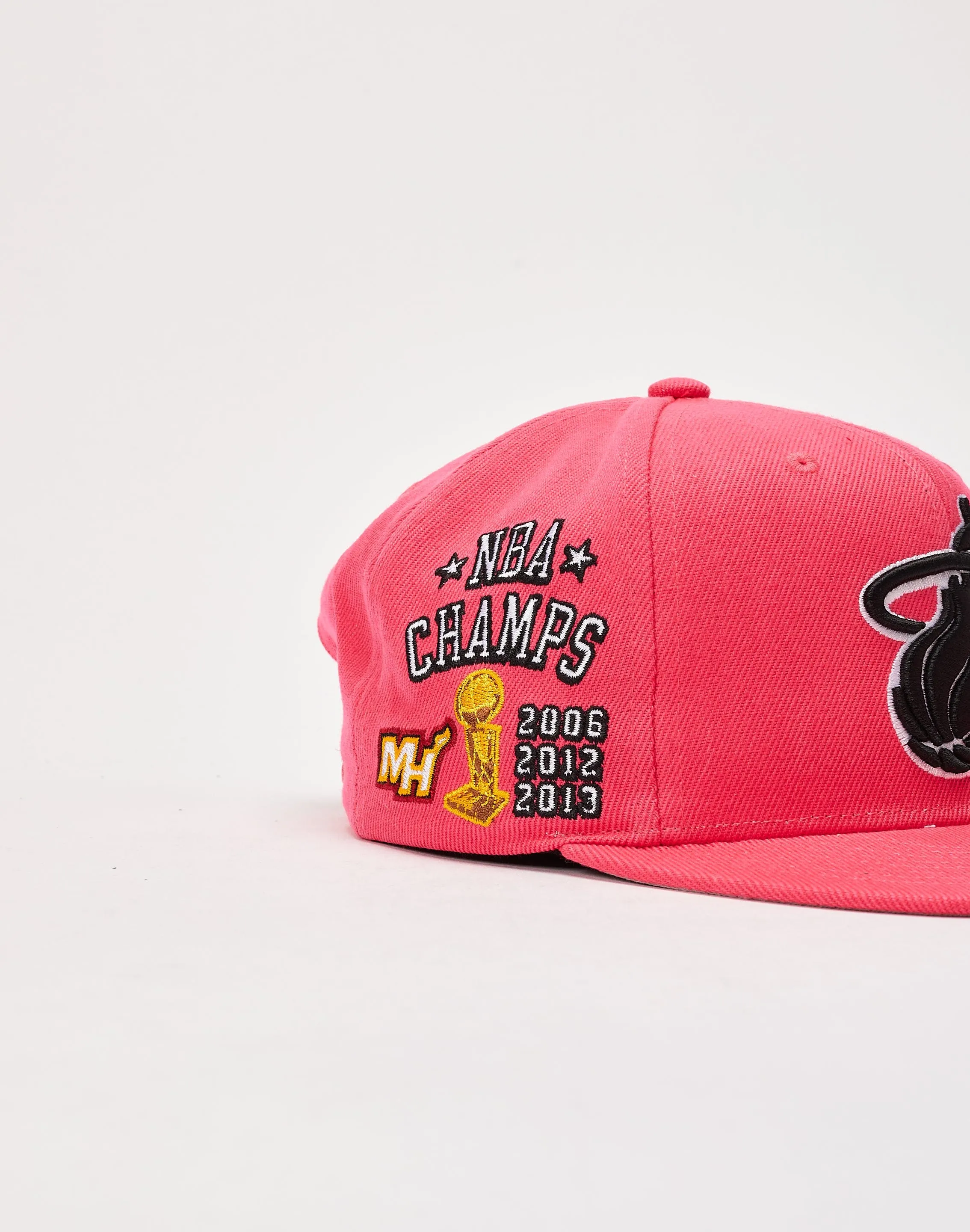 Mitchell & Ness Miami Heat Deadstock Snapback Hat