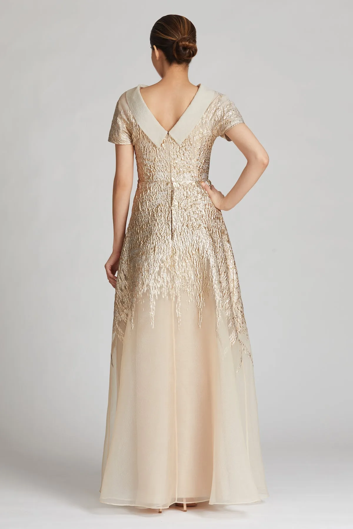 Roll Neck Cap Sleeve Metallic Organza Jacquard Gown