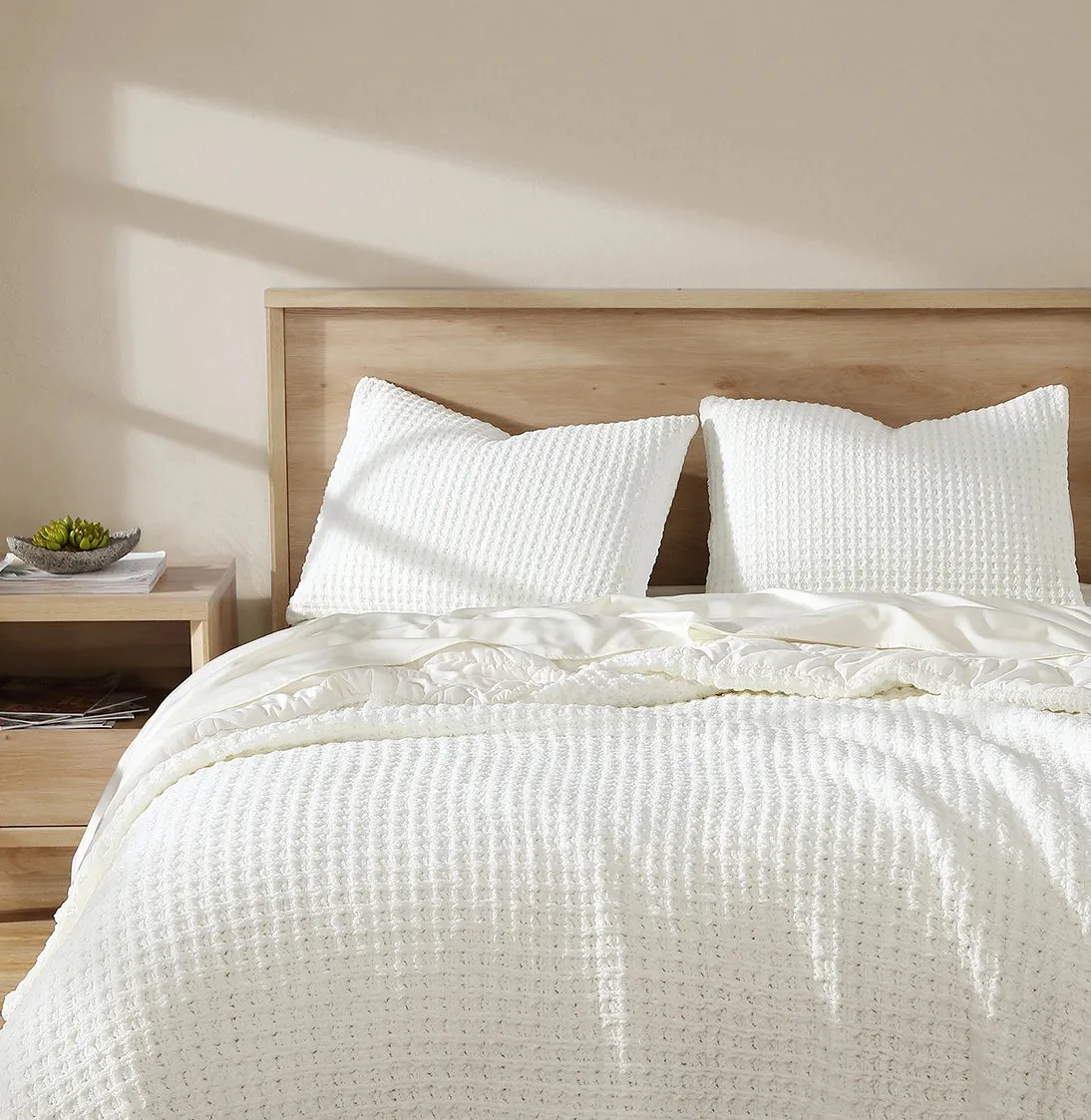 Snug Waffle Comforter Bundle