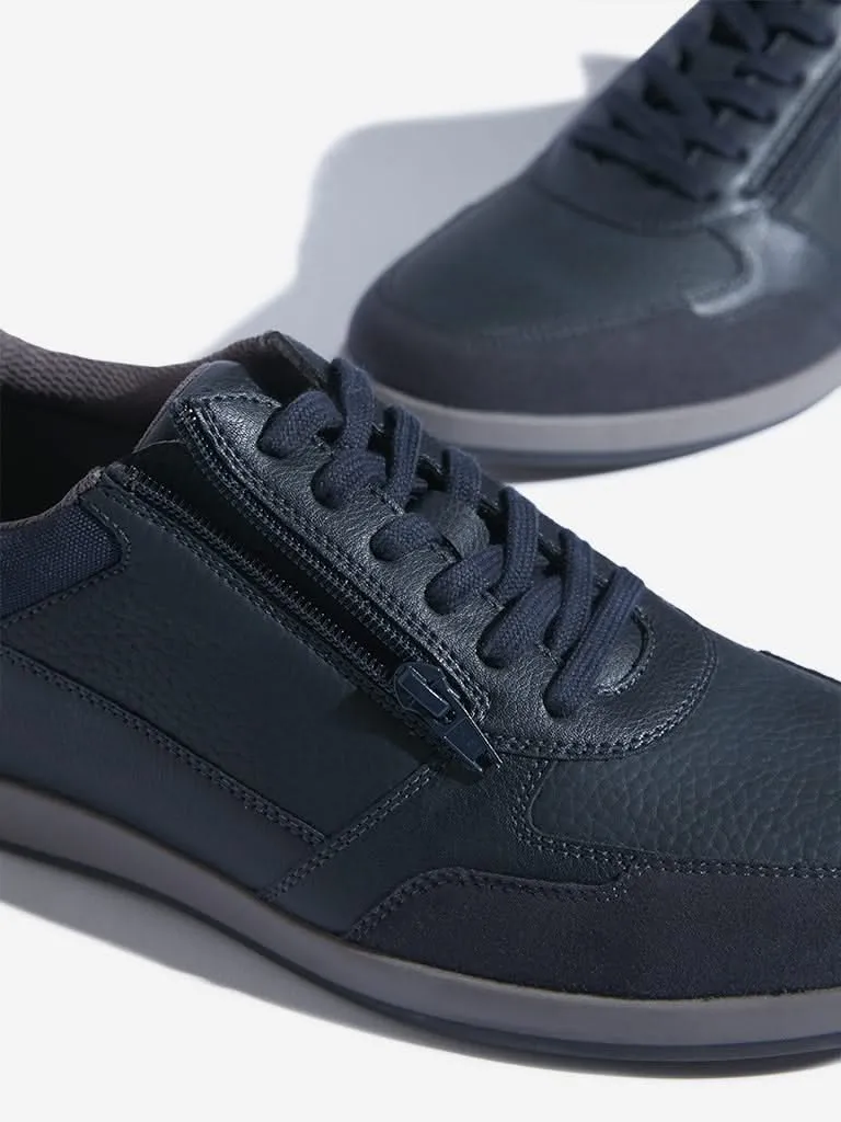 SOLEPLAY Navy Solid Leather Sneakers