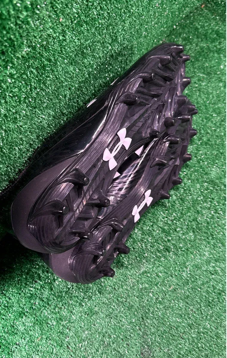 Team Issued Under Armour UA Team Spotlight N 15.0 Size Football Cleats