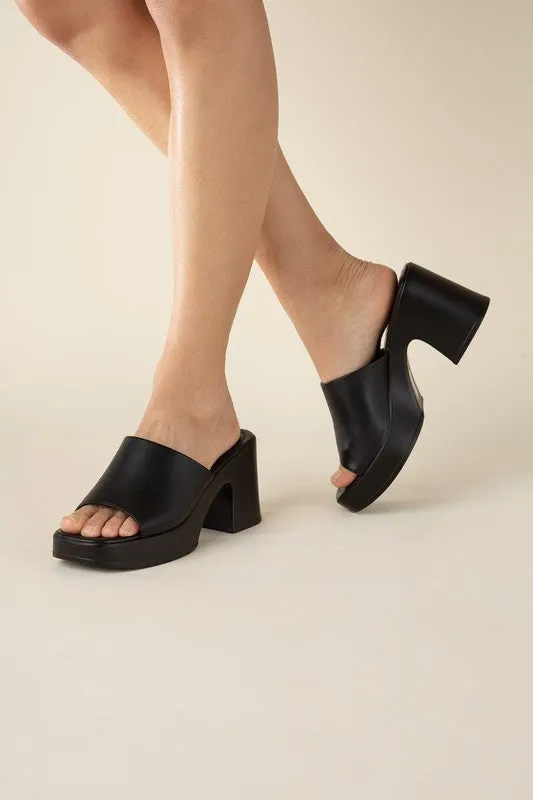 TYPO SLIDE MULES