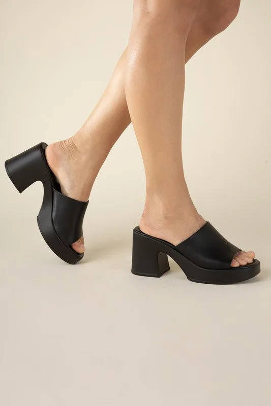 TYPO SLIDE MULES