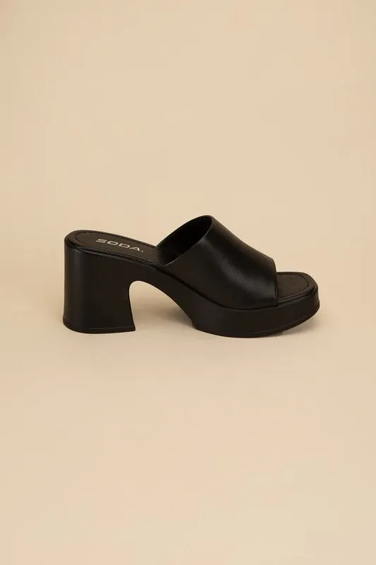 TYPO SLIDE MULES