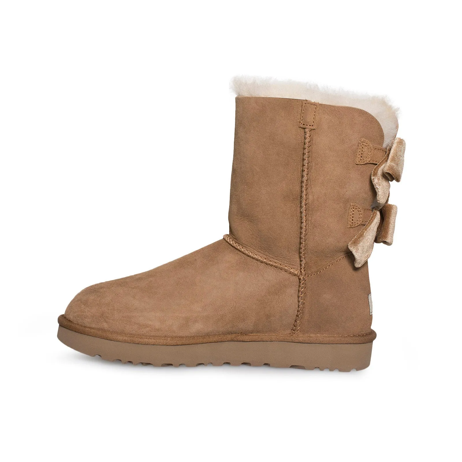 UGG Bailey bow II Velvet Ribbon Chestnut Boots