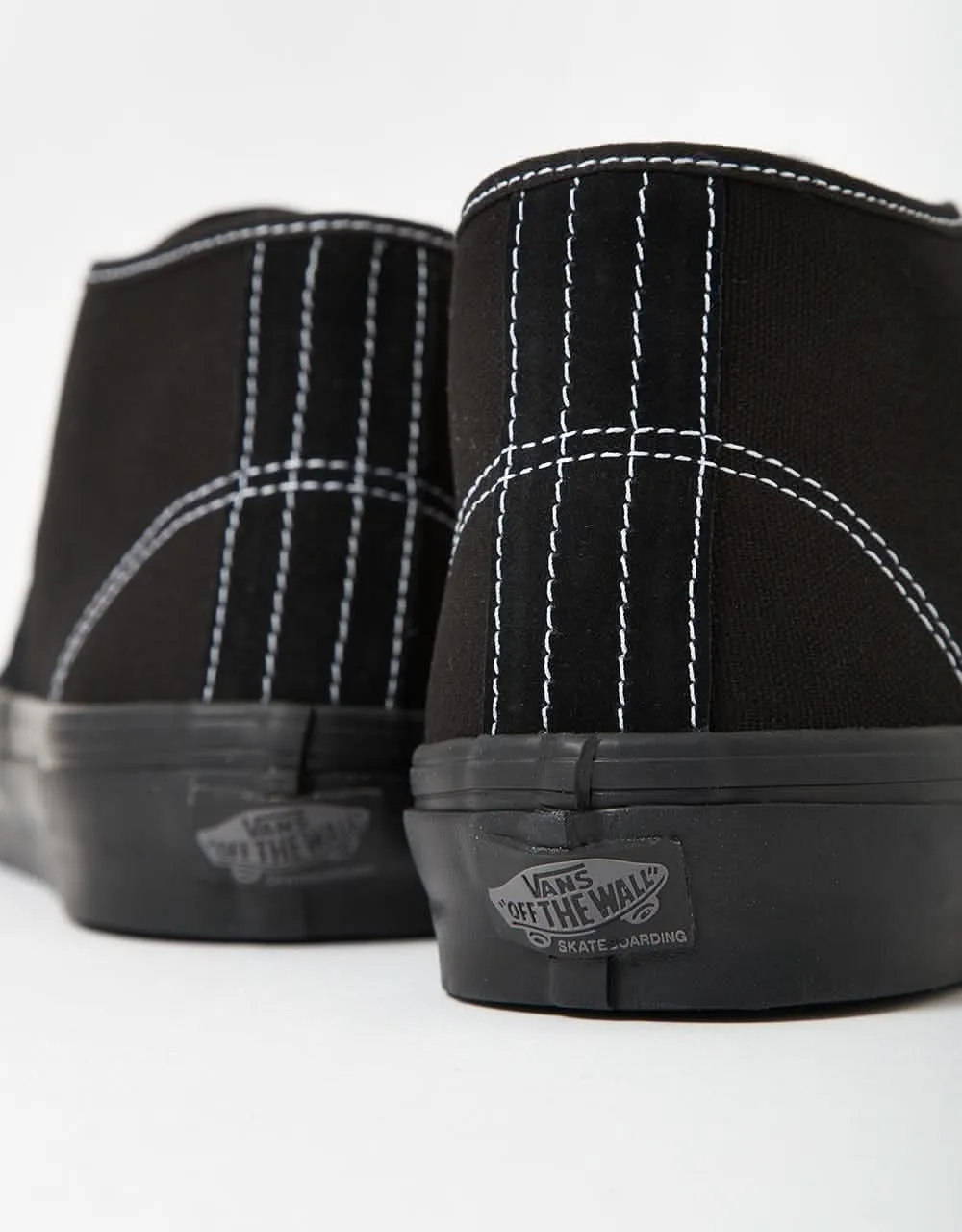 Vans Skate Authentic Mid Shoes - Blackout