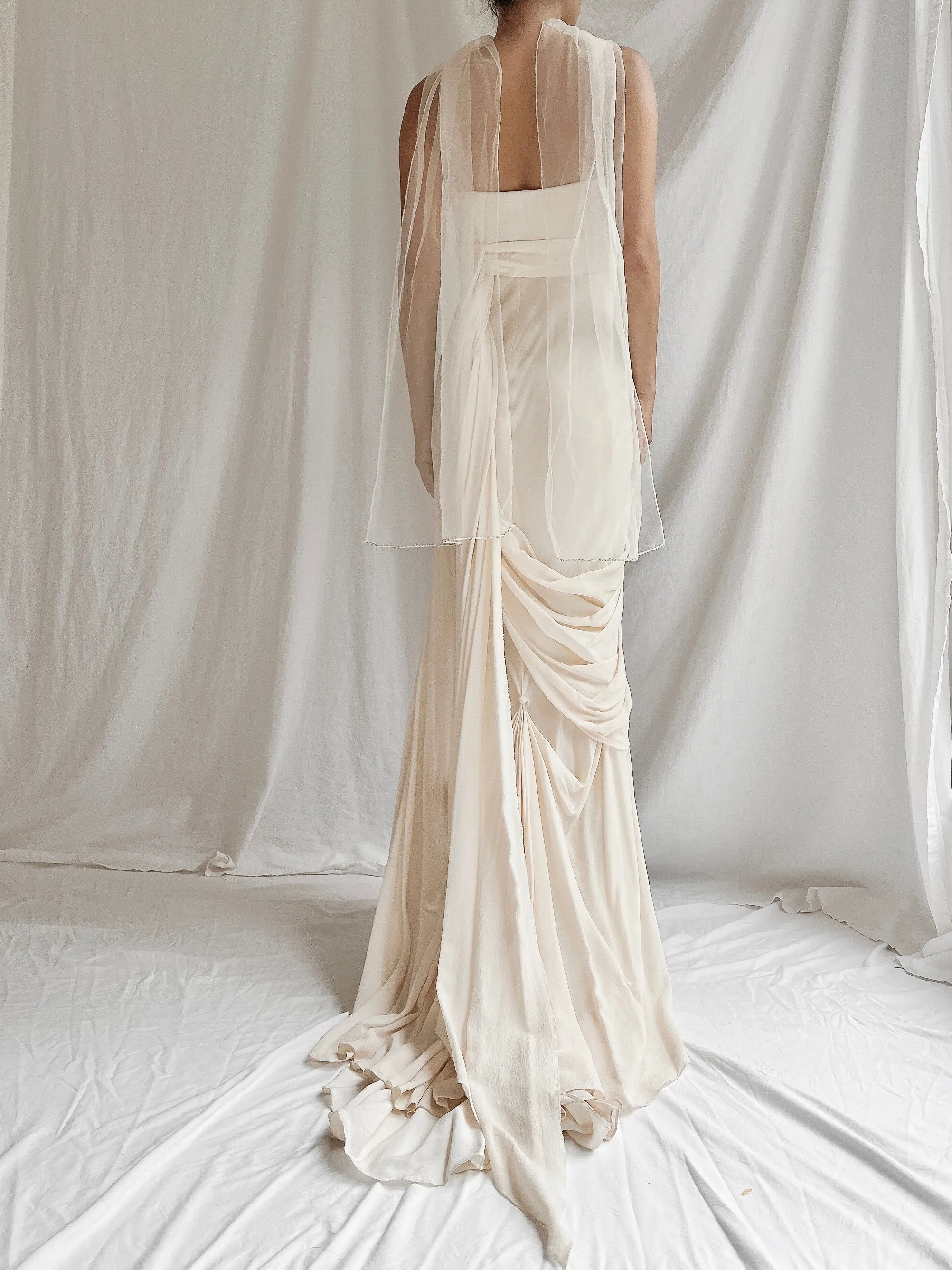 Vera Wang Strapless Silk Gown - XXS/0