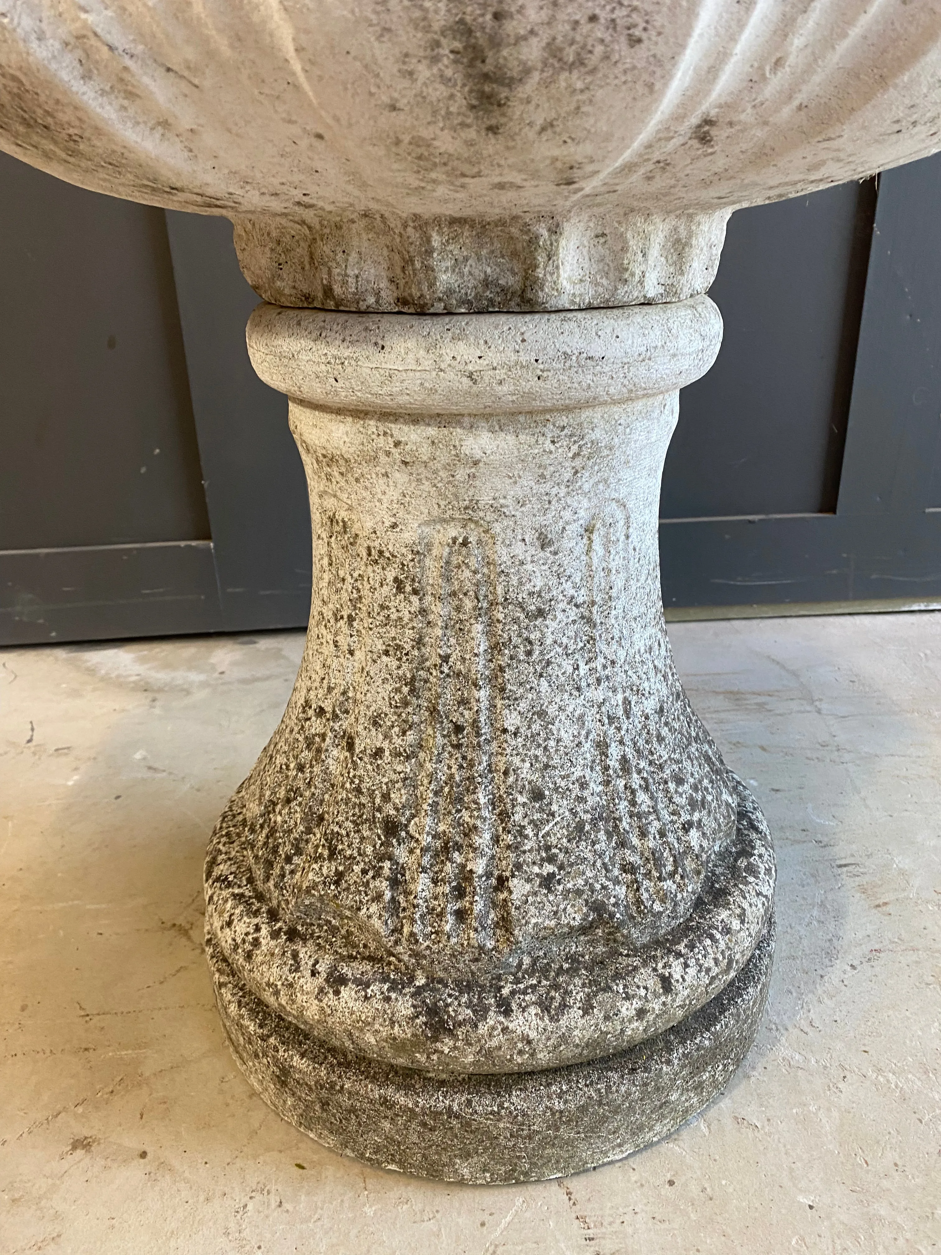 Weathered reconstituted 3 piece water fountain