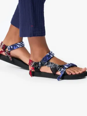 Xirena - Trekky Sandal in Fynn